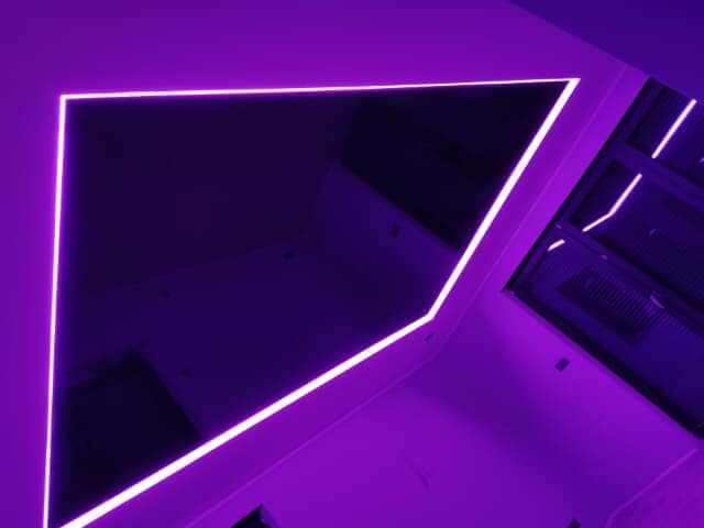 Sufit napinany z podświetleniem LED